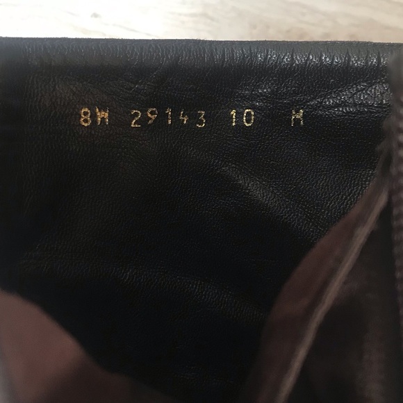 Stuart Weitzman Brown Gore-Tex Ankle Boots, Size 10. - Picture 11 of 11